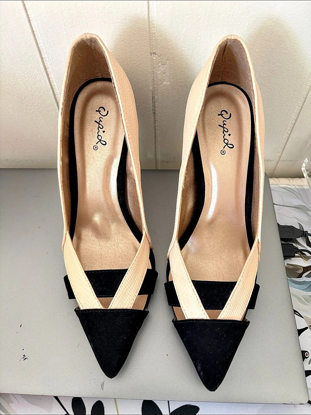 Shoe Dazzle Pointed Toe Slingback Heels in Pink & Black